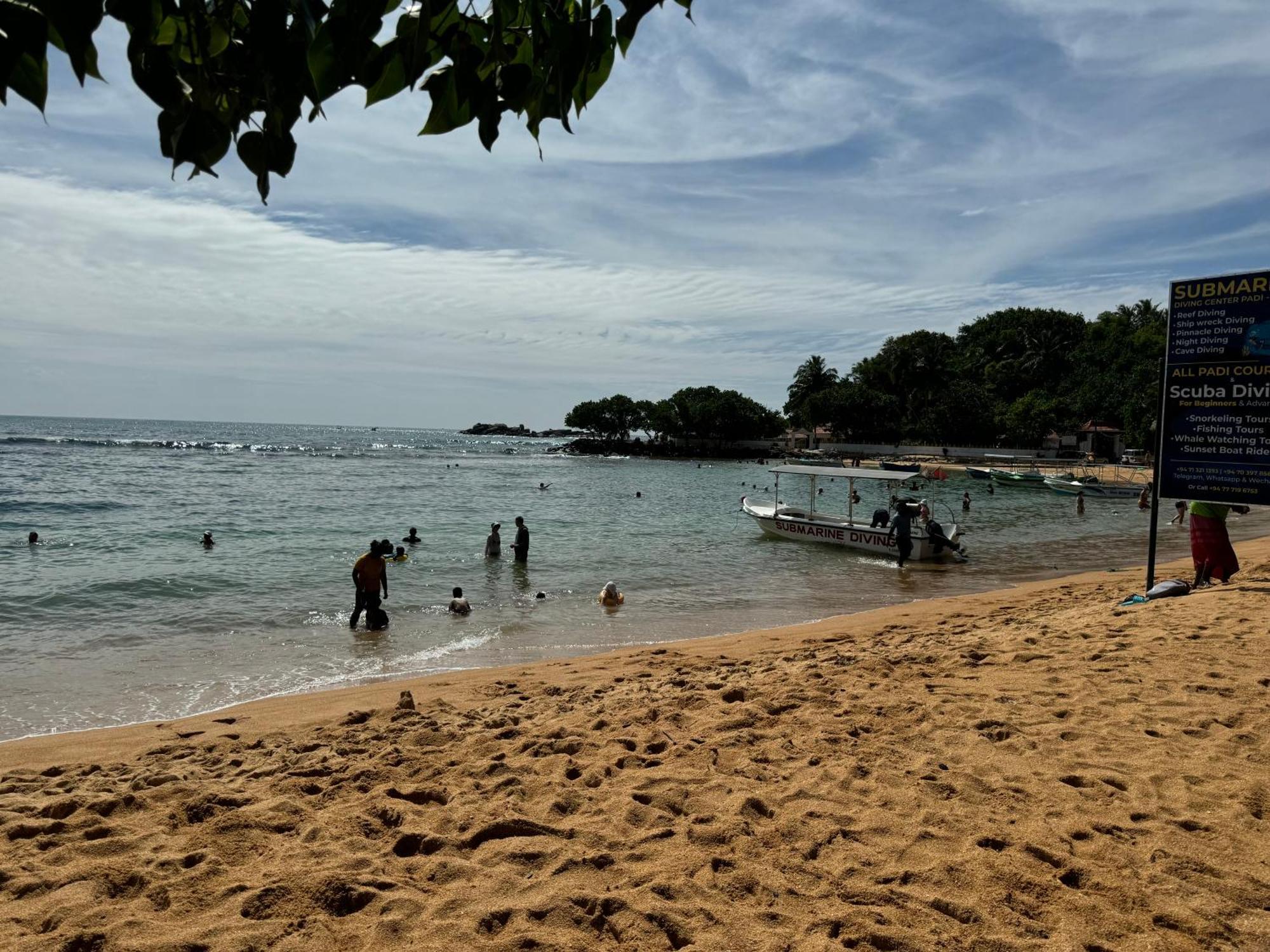 Brinkhouse Guesthouse , Unawatuna Beach Exteriér fotografie